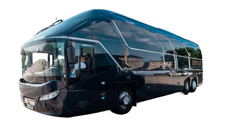 Hochmodern ausgestatteter Neoplan Starliner Reisebus, ideal für komfortable und sichere Gruppenreisen durch Deutschland.