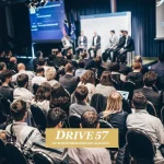 Business Event in Berlin mit internationalen Speakern und Publikum